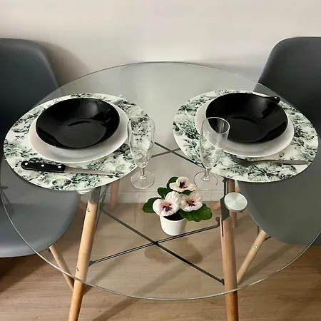 Modernes Et Chaleureux Proche Gare Avec Acces Jardin *