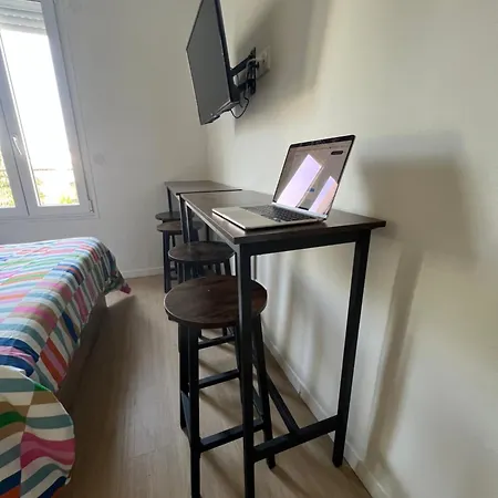 Apartment Modernes Et Chaleureux Proche Gare Avec Acces Jardin Chatellerault