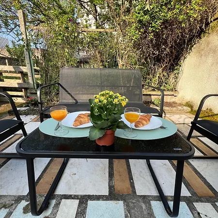 Modernes Et Chaleureux Proche Gare Avec Acces Jardin